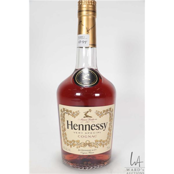 Hennessy/ Very Special Cognac/ 750ml/ 40% ABV Note: Alcohol cannot be insured by any courier in Cana