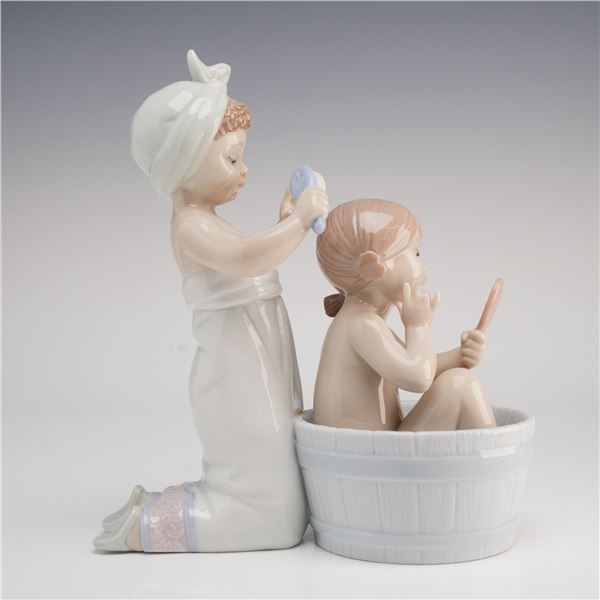 Lladro, Bathing Beauties Porcelain Figurine, Model 5457