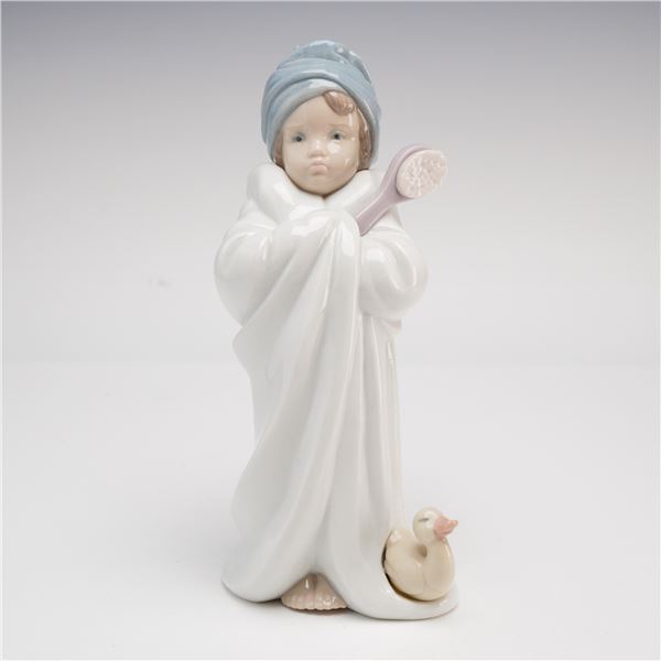 Lladro, Ready for My Bath