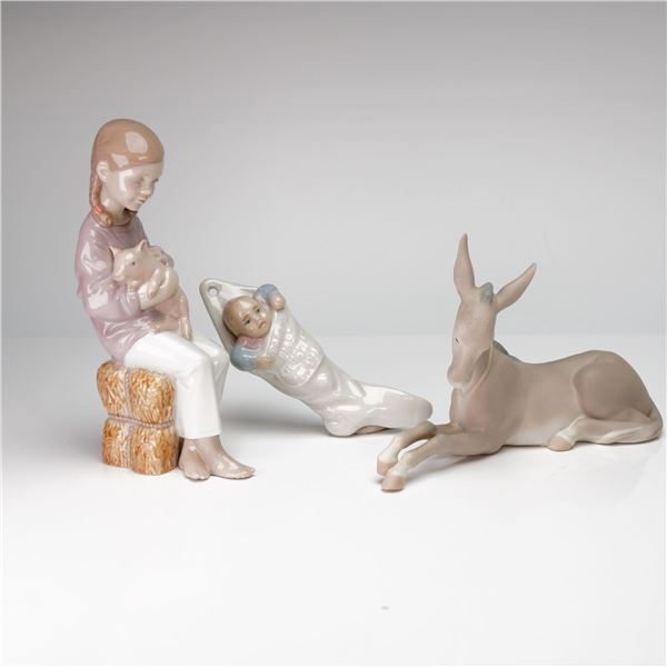 3pc Lladro Porcelain Figurines, 1008285, 1014679, and 1005922.