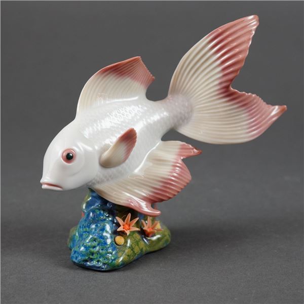 Lladro "Underwater Calm" Goldfish Figurine, Model 6860