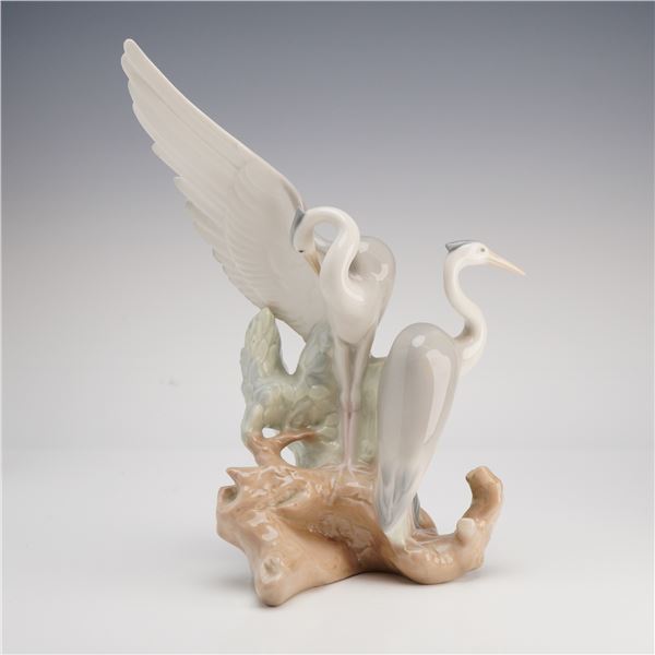 Nao by Lladro, Herons at Rest