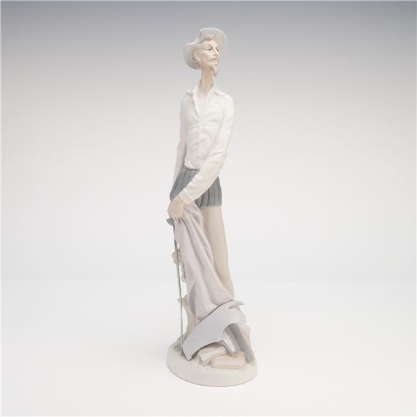 Lladro, Don Quixote Standing Model 4854