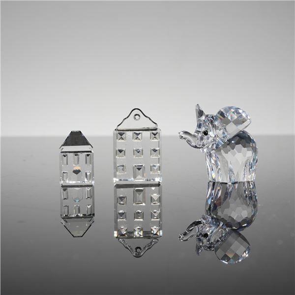 Swarovski Elephant 151489 and Buildings 7474 NR 100 000