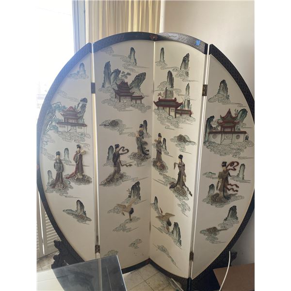 Large Rounded Wooden 3-D Asian 4-Panel Folding Screen w/ Lion Feet 71" Dia (hinges need repair)