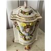 Image 5 : Capodimonte Cache Pot w/ Lid & Porcelain 2-Piece Anniversary Clock (untested) , Misc Sizes