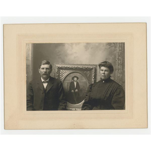 Post Mortem Family Cabinet Card Photo