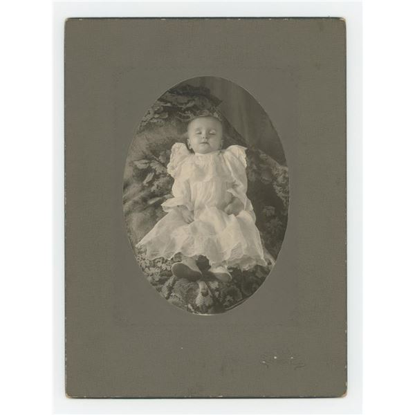 Victorian Post Mortem Baby Cabinet Card Photo