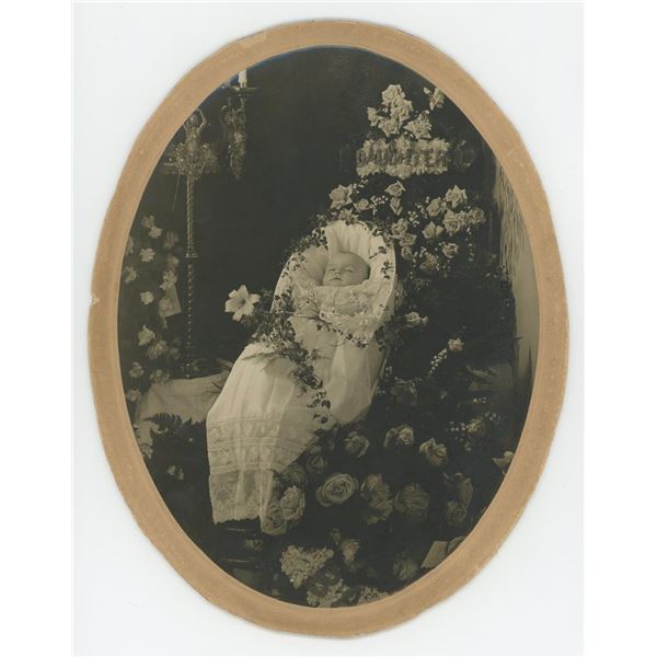 Victorian Post Mortem Baby Cabinet Card Photo