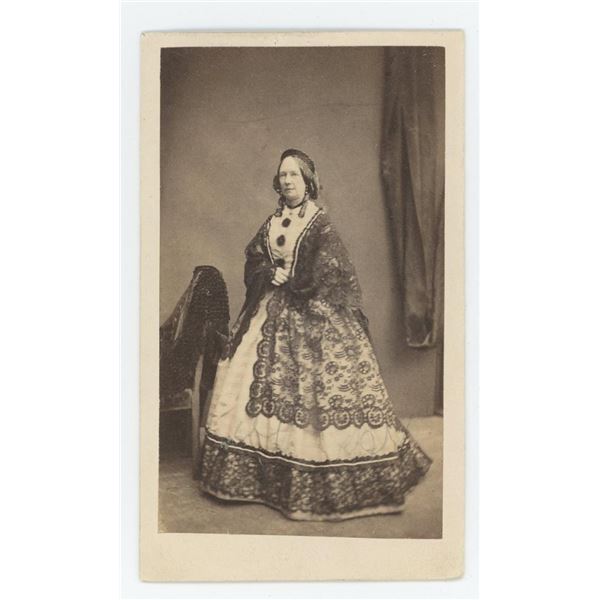 Ross and Thomson Royal Photographers CDV Photo