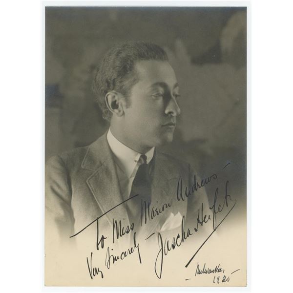 Jascha Heifetz Soviet Violinist Signed Photo