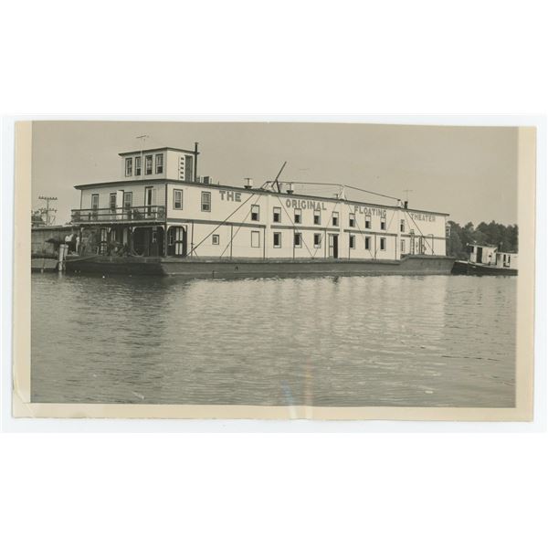 The Original Floating Theater Showboat Photo