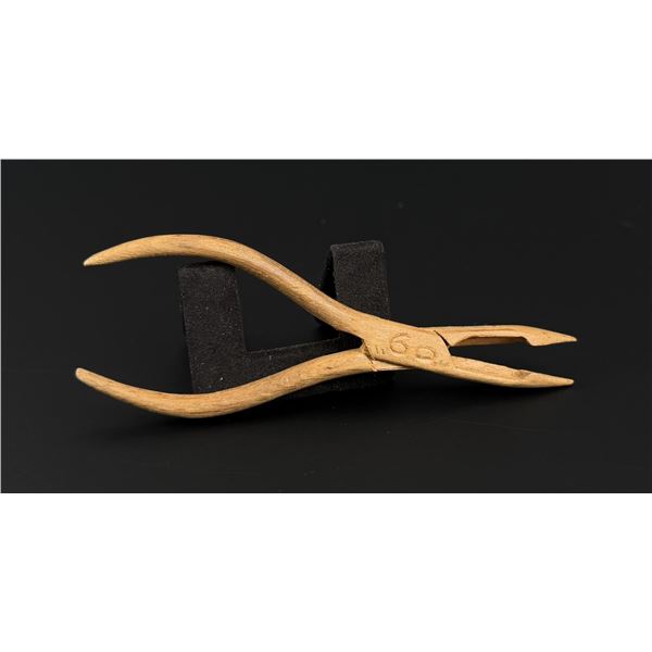 Daniel Rose Folk Art Whimsey Wood Carved Pliers