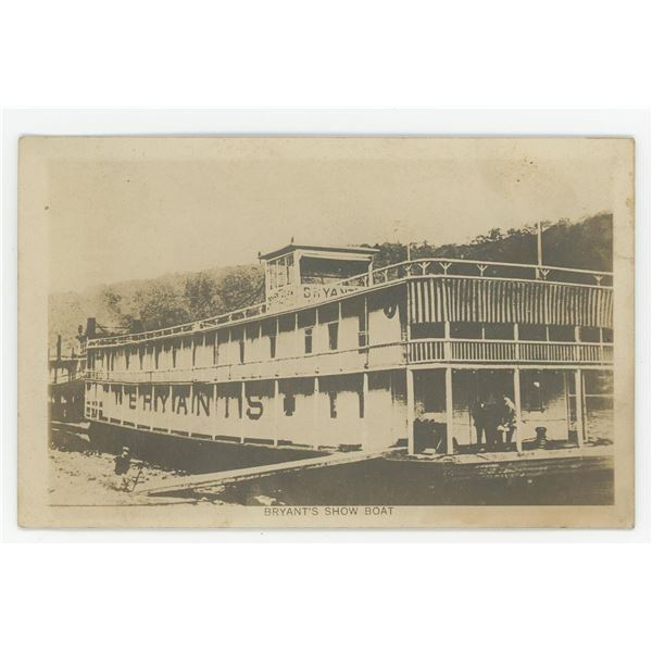 Bryant 8 Floating Theater Show Boat Postcard