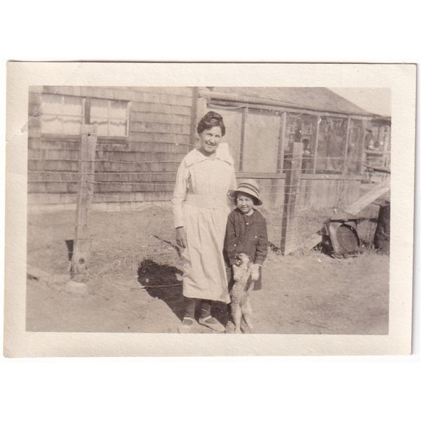 Floy and Ida May Crow Agency Montana Photo