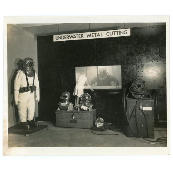 Underwater Metal Cutting Hard Hat Diver Photo