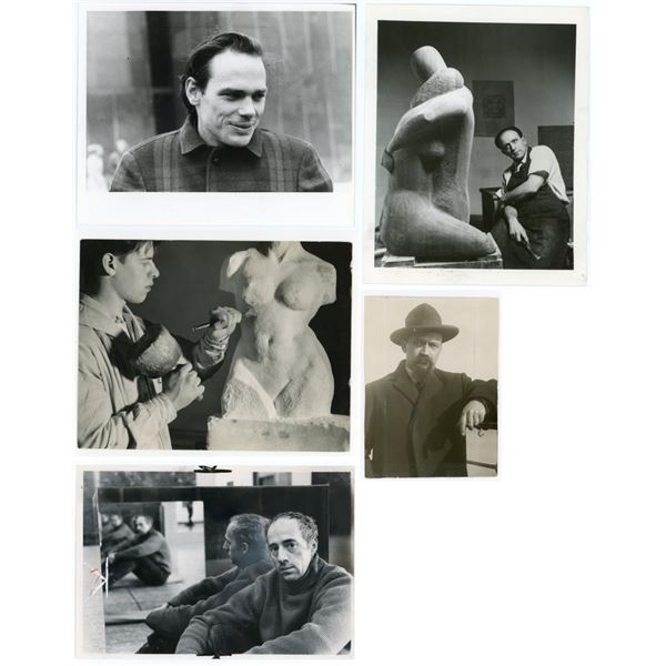 Modern Art Sculptor Photos