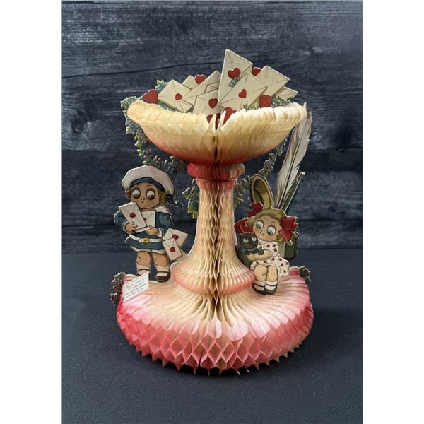 Victorian Honeycomb Valentines Day Card