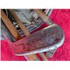 Image 2 : ANTIQUE GOLF CLUBS & BAG