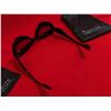 Image 3 : Yameize brand sunglasses.