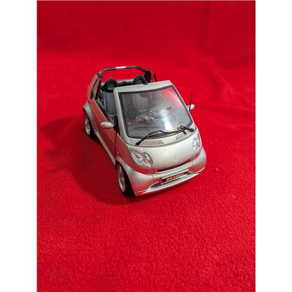 SMART Car for 2 by KYOSHO