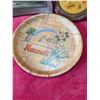 Image 4 : VINTAGE Painting & HAWAIIAN PLATES