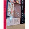 Image 2 : HIMALAYAN SALT PLATE & MATCHING HOLDER