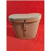 Image 4 : VINTAGE 7X50 MARKSMAN BINOCULARS