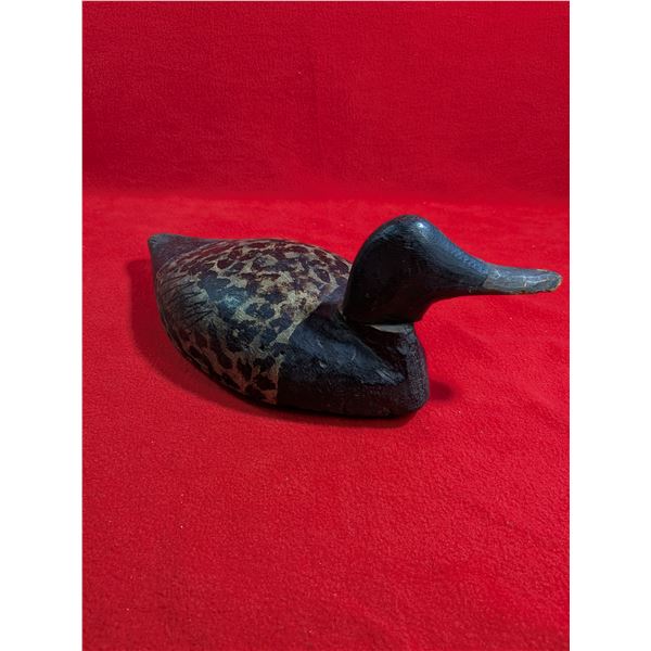 VINTAGE DUCK DECOY
