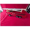 Image 2 : VINTAGE 1970's pressed-steel Tonka Fire Rescue Aerial Unit 2 ladder truck