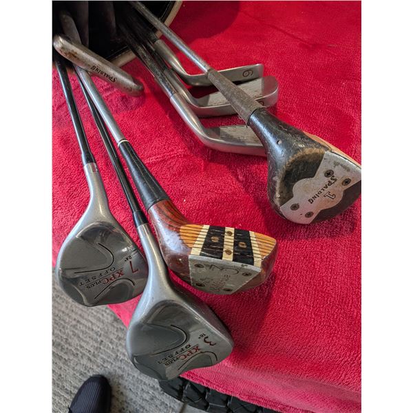 VINTAGE GOLF Clubs & Bag