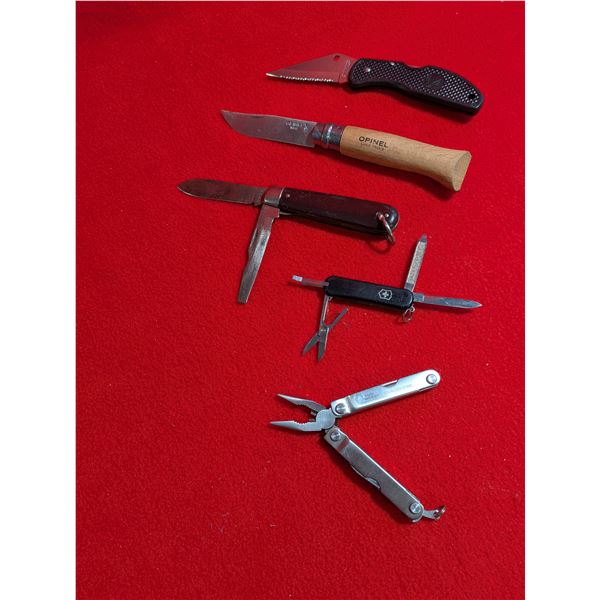 Vintage & Modern Collectable Knives