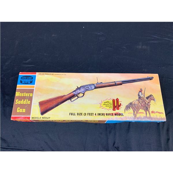 Life Like Hobby Kits Western Saddle 1/1 Full Size #09197