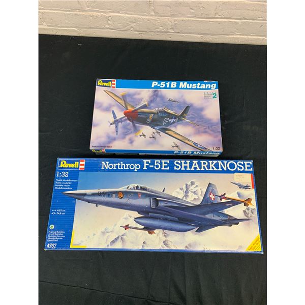 Lot of 2 Revell 1/32 Scale Model Kits #4767 and #4773