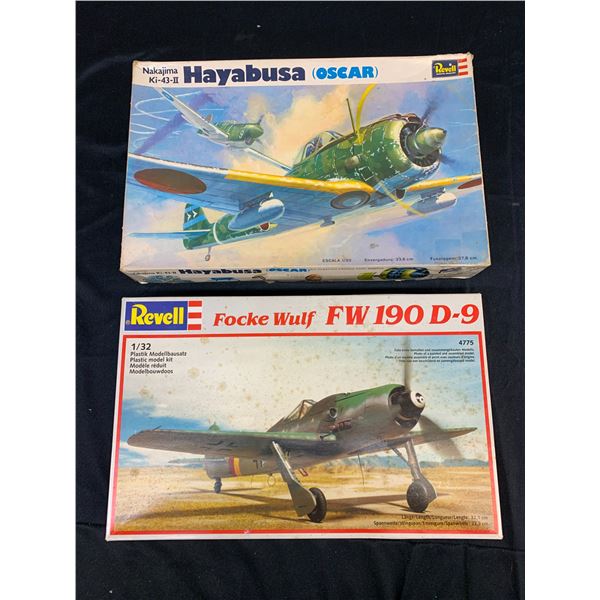 Lot of 2 Revell 1/32 Scale Model Kits #4775 and #H-264