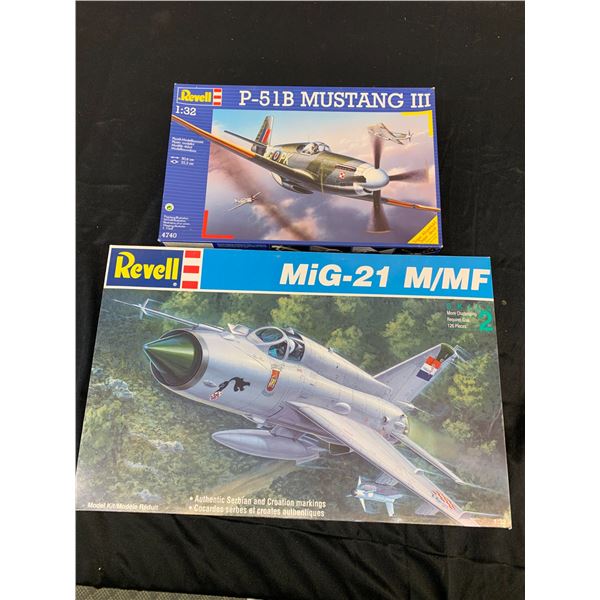 Lot of 2 Revell 1/32 Scale Model Kits #4771 and #4740