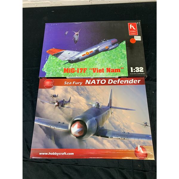 Lot of 2 Hobby Craft 1/32 Scale Model Kits #HC1718 and #HC1692