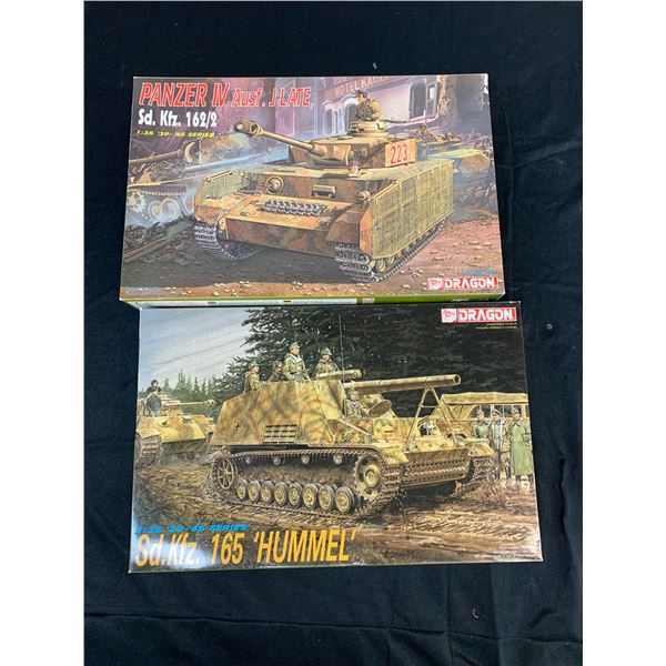 Lot of 2 DRAGON Model Kits 1/35 Scale #6004 and #6022 Model Kits