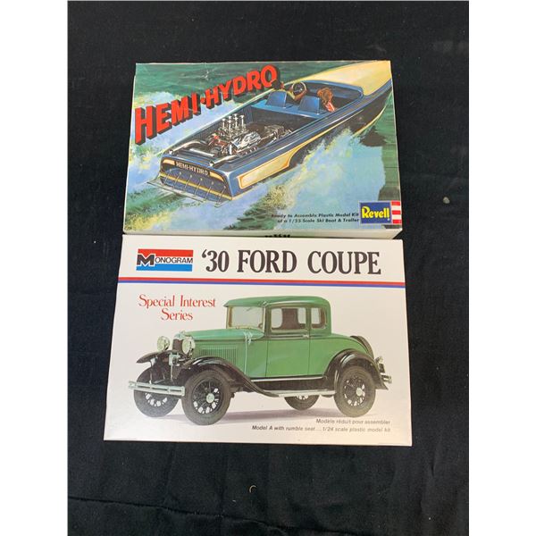 Lot of 2 Model Kits 1/24 Monogram #7551 and 1/25 Scale Revell #H-1312:225