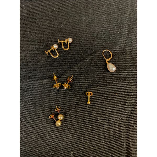 8pcs of Assorted Gold Tone Earring Pieces / Pairs (some maybe gold?)