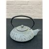 Image 1 : Cast Iron Asian Style Elephants Detail Tea Pot