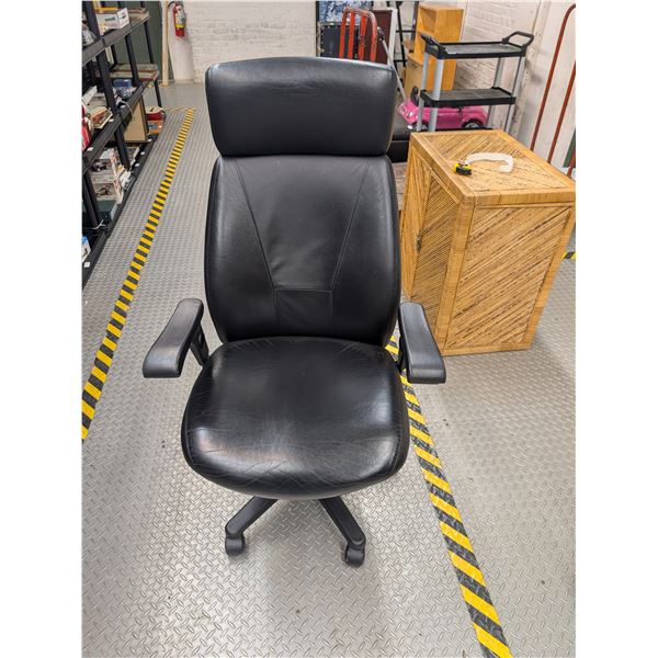 Black Leather Style Executive Office Chair