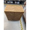 Image 4 : Bamboo Rattan Pencil Reed Cabinet