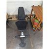 Image 2 : Adjustable Workout Bench W/ Leg Stabilizer