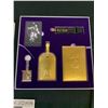 Image 2 : Elton John VIP Collector's Memorabilia Gift Box