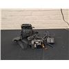 Image 1 : Nikon Coolpix5400 Camera & Accessories with Roots Camera Bag