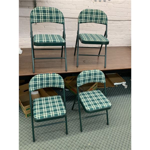 Lot of 4 Folding Green Plaid Chairs