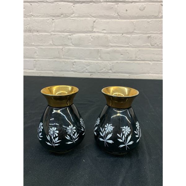 Prinknash Made in England Pair of Gold and Black Bud Vases