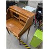 Image 4 : Oak Roll Top Desk