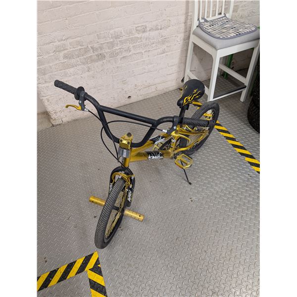 Avigo Ignite Child Size BMX Bike